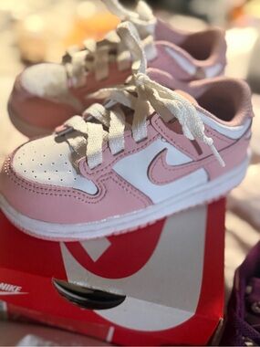 Nike Kids Pink and White Low-Top Sneakers
